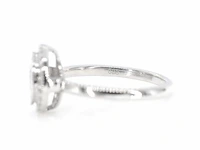 Witgouden entourage ring met diamanten - afbeelding 6 van  7
