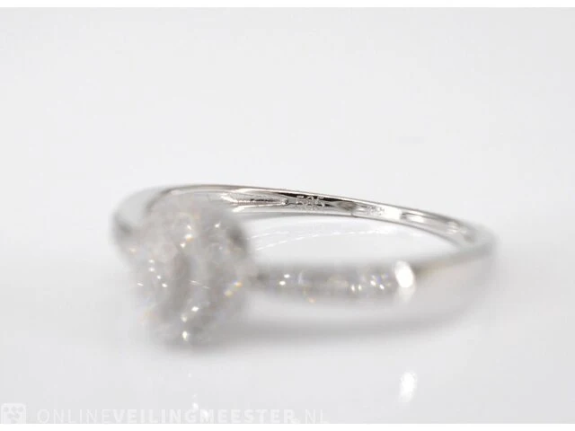 Witgouden entourage ring met diamanten - afbeelding 5 van  6