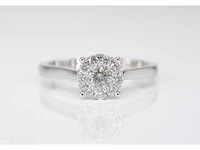 Witgouden entourage ring met diamanten - afbeelding 3 van  5
