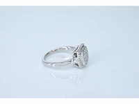 Witgouden entourage ring met diamanten - afbeelding 5 van  9