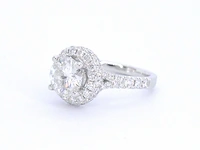Witgouden entourage ring met een briljant geslepen diamant 2.00 carat - afbeelding 10 van  10