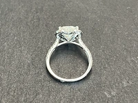 Witgouden entourage ring met een hartvorm geslepen diamant van 2.00 carat - afbeelding 10 van  12