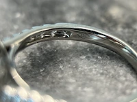 Witgouden entourage ring met een hartvorm geslepen diamant van 2.00 carat - afbeelding 11 van  12