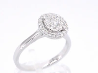 Witgouden entourage ring vol gezet met diamanten - afbeelding 4 van  9