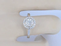 Witgouden entourage ring vol gezet met diamanten - afbeelding 3 van  10
