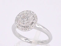 Witgouden entourage ring vol gezet met diamanten - afbeelding 5 van  10