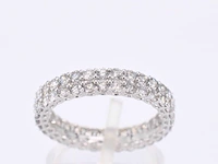 Witgouden eternity ring met diamanten - afbeelding 5 van  7