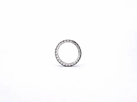 Witgouden eternity ring met zwarte diamanten - afbeelding 8 van  10