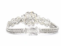 Witgouden exclusieve armband mat natuurlijke witte diamanten - afbeelding 6 van  8