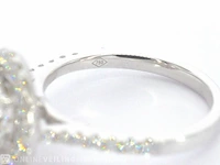 Witgouden halo ring met een briljant geslepen diamanten van 2.08 carat - afbeelding 9 van  9