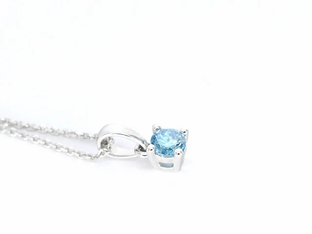 Witgouden halsketting met een blauwe diamant 0.25 carat - afbeelding 6 van  7