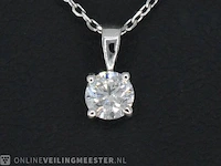 Witgouden halsketting met een briljant diamant 0.52 carat - afbeelding 1 van  7