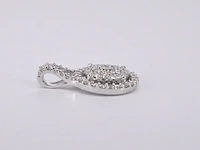 Witgouden hanger bezaaid met diamanten - afbeelding 5 van  7