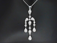 Witgouden hanger in bijzonder design met diamanten - afbeelding 5 van  8