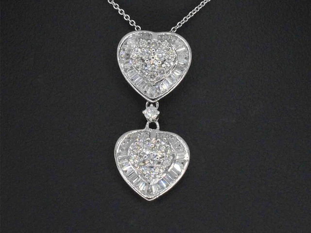 Witgouden hanger met 1.60 carat diamanten, excl. ketting - afbeelding 1 van  7