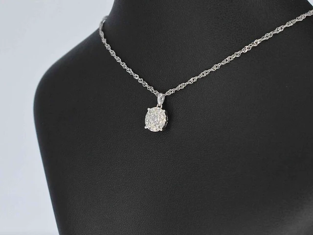 Witgouden hanger met briljant geslepen diamant - afbeelding 3 van  6