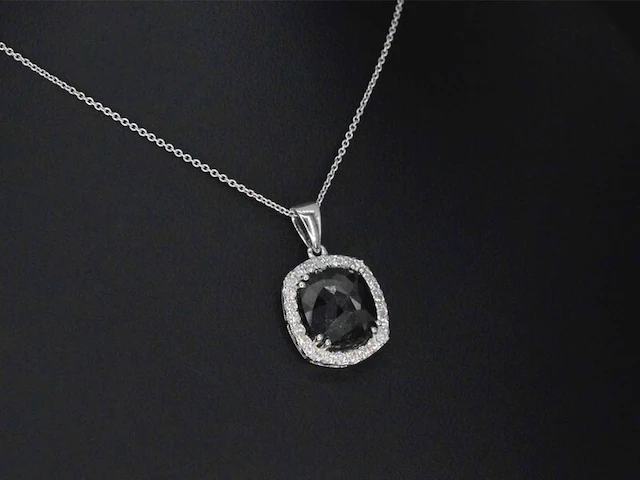 Witgouden hanger met diamanten en een zwarte diamant van 4.80 carat, excl. ketting - afbeelding 4 van  9