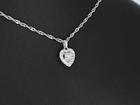 Witgouden hanger met diamanten in hartvorm, excl. ketting - afbeelding 4 van  9