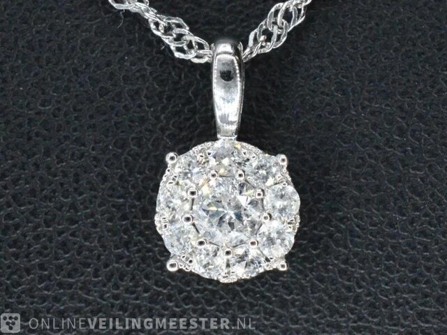 Witgouden hanger met diamanten - afbeelding 1 van  7