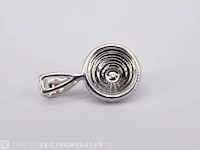 Witgouden hanger met diamanten - afbeelding 6 van  7