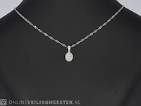 Witgouden hanger met diamanten - afbeelding 2 van  6