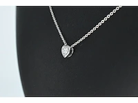 Witgouden hanger met een briljant geslepen diamant in hartvorm, excl. ketting - afbeelding 3 van  5