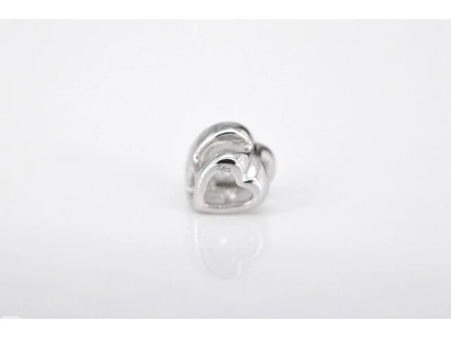 Witgouden hanger met een briljant geslepen diamant in hartvorm - afbeelding 5 van  6