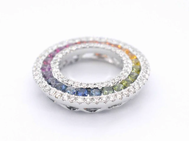 Witgouden hanger met multi colour saffieren en diamanten in een cirkel gezet, excl. ketting - afbeelding 5 van  8