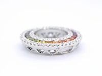 Witgouden hanger met multi colour saffieren en diamanten in een cirkel gezet, excl. ketting - afbeelding 6 van  8