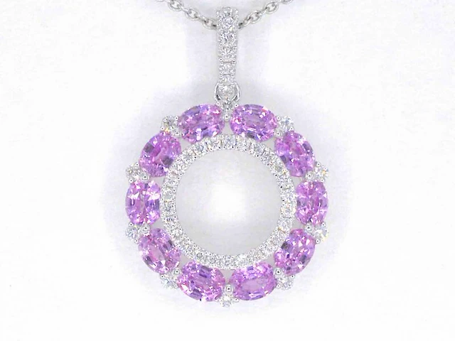 Witgouden hanger met roze saffieren en diamanten in een cirkel gezet - afbeelding 1 van  8