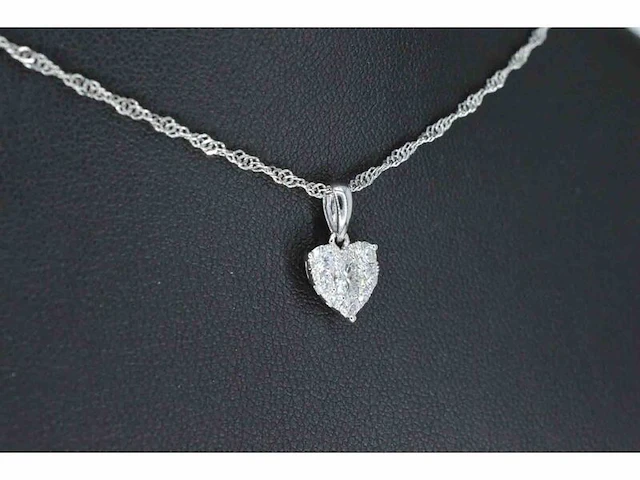 Witgouden hartvormige hanger met diamanten, excl. ketting - afbeelding 4 van  7