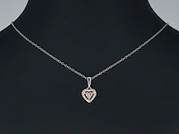 Witgouden hartvormige hanger met natuurlijke roze en witte diamant - afbeelding 2 van  9