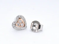 Witgouden hartvormige oorbellen met natuurlijke roze en witte diamant - afbeelding 9 van  9