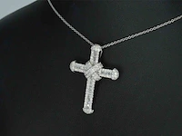 Witgouden kruishanger met diamanten, excl. ketting - afbeelding 3 van  9