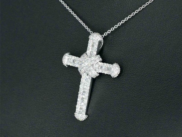 Witgouden kruishanger met diamanten, excl. ketting - afbeelding 3 van  9