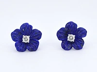 Witgouden oorbellen 0.18 carat met blauwe edele bloem en grote diamanten - afbeelding 7 van  9