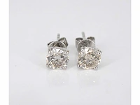 Witgouden oorbellen diamant 1.60 ct - afbeelding 5 van  6