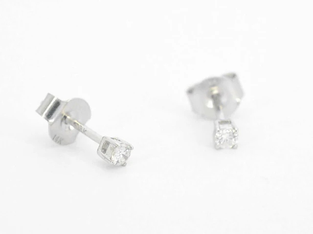 Witgouden oorbellen diamant - afbeelding 8 van  10
