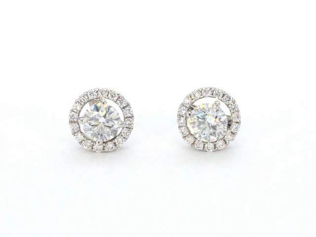 Witgouden oorbellen met briljant geslepen diamanten 1.00 carat - afbeelding 9 van  12