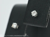 Witgouden oorbellen met diamant - afbeelding 6 van  10