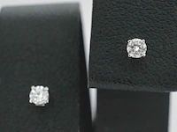 Witgouden oorbellen met diamant - afbeelding 1 van  11