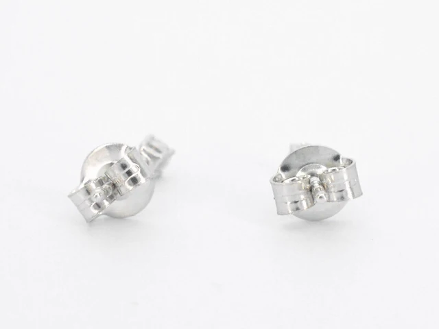 Witgouden oorbellen met diamant - afbeelding 10 van  11
