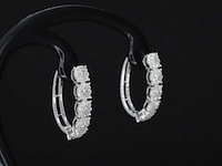 Witgouden oorbellen met diamanten - afbeelding 4 van  8