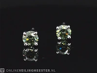 Witgouden oorbellen met groene diamanten 0.50 carat - afbeelding 6 van  8