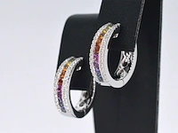 Witgouden oorbellen met multi colour saffieren en diamanten - afbeelding 3 van  7