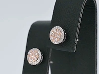 Witgouden oorbellen met natuurlijke roze en witte diamant - afbeelding 3 van  9