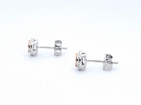 Witgouden oorbellen met natuurlijke roze en witte diamant - afbeelding 6 van  9