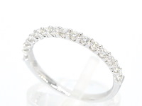 Witgouden rijring bezet met briljant geslepen diamanten - afbeelding 5 van  11