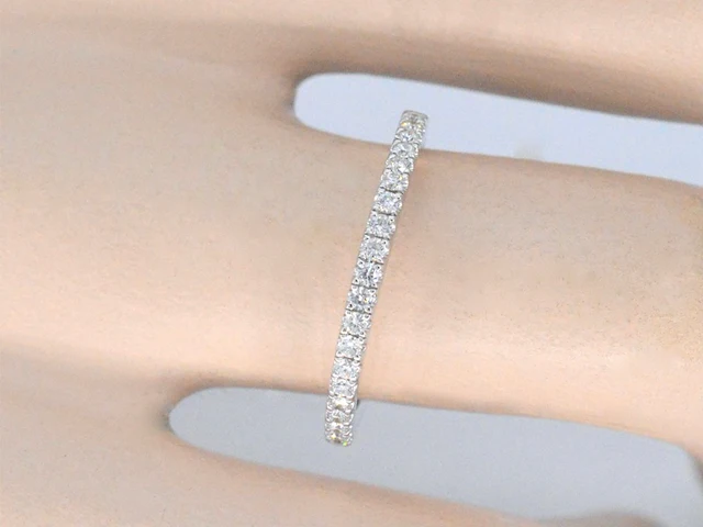 Witgouden rijring met briljant geslepen diamant - afbeelding 2 van  11