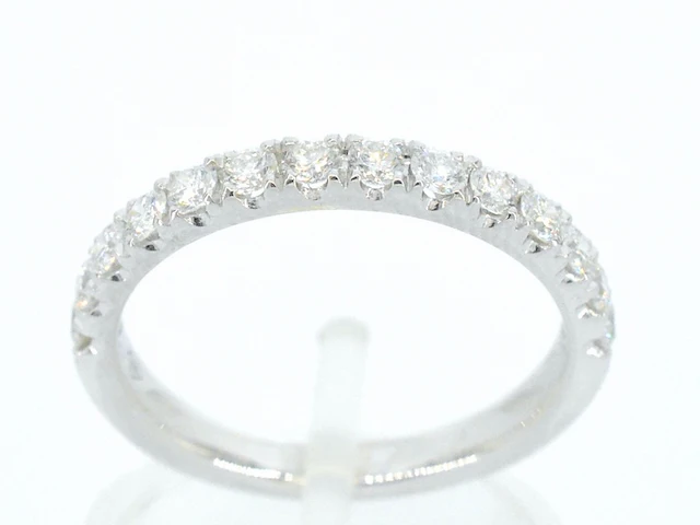 Witgouden rijring met diamanten - afbeelding 1 van  10
